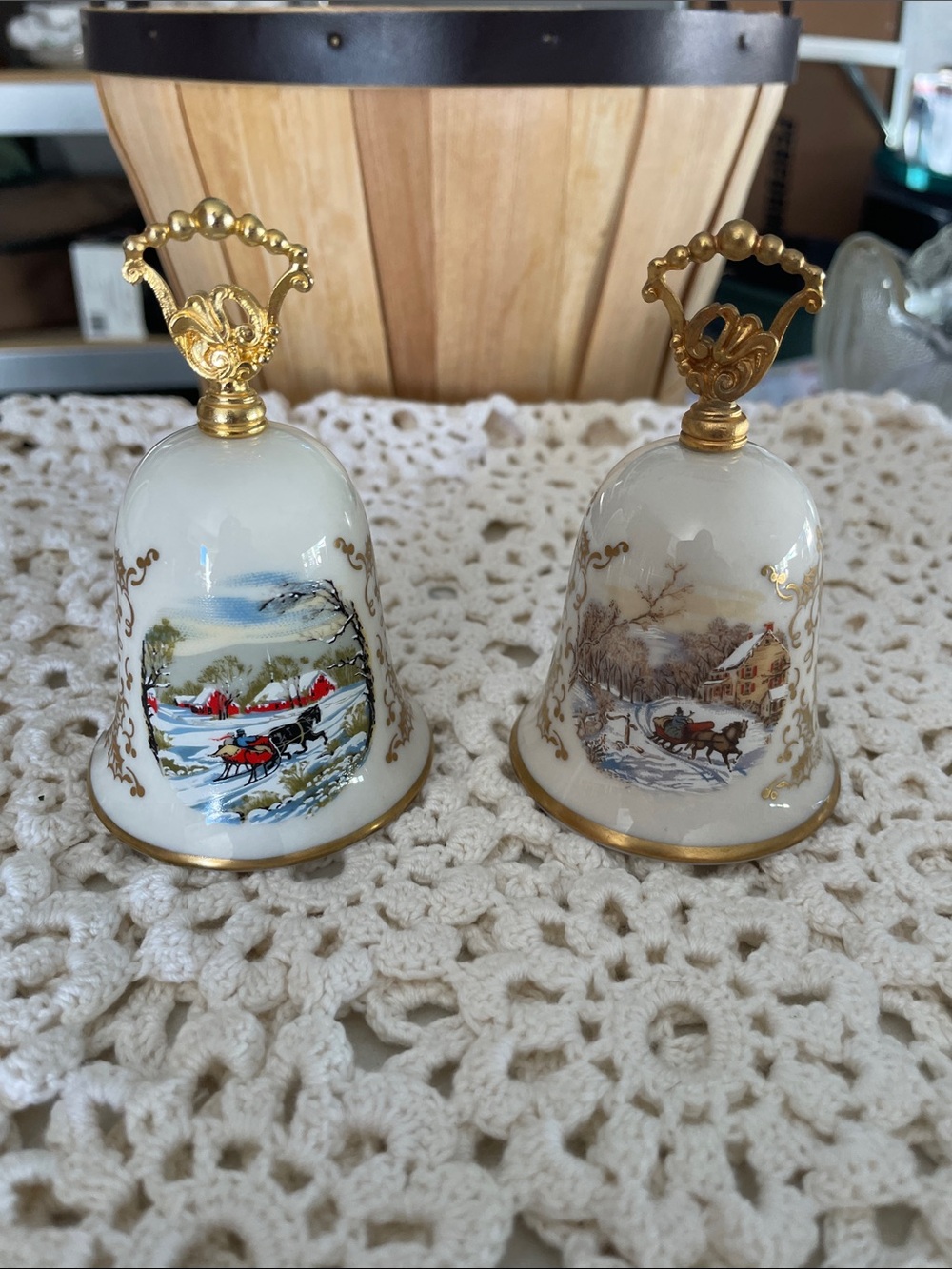 Vintage Gorham Currier & Ives China Holiday Bells Winter Scenes 1977 & 1979